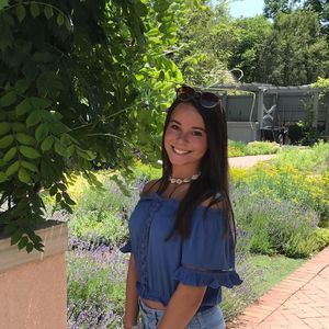 Meet your Posher, Kaitlyn